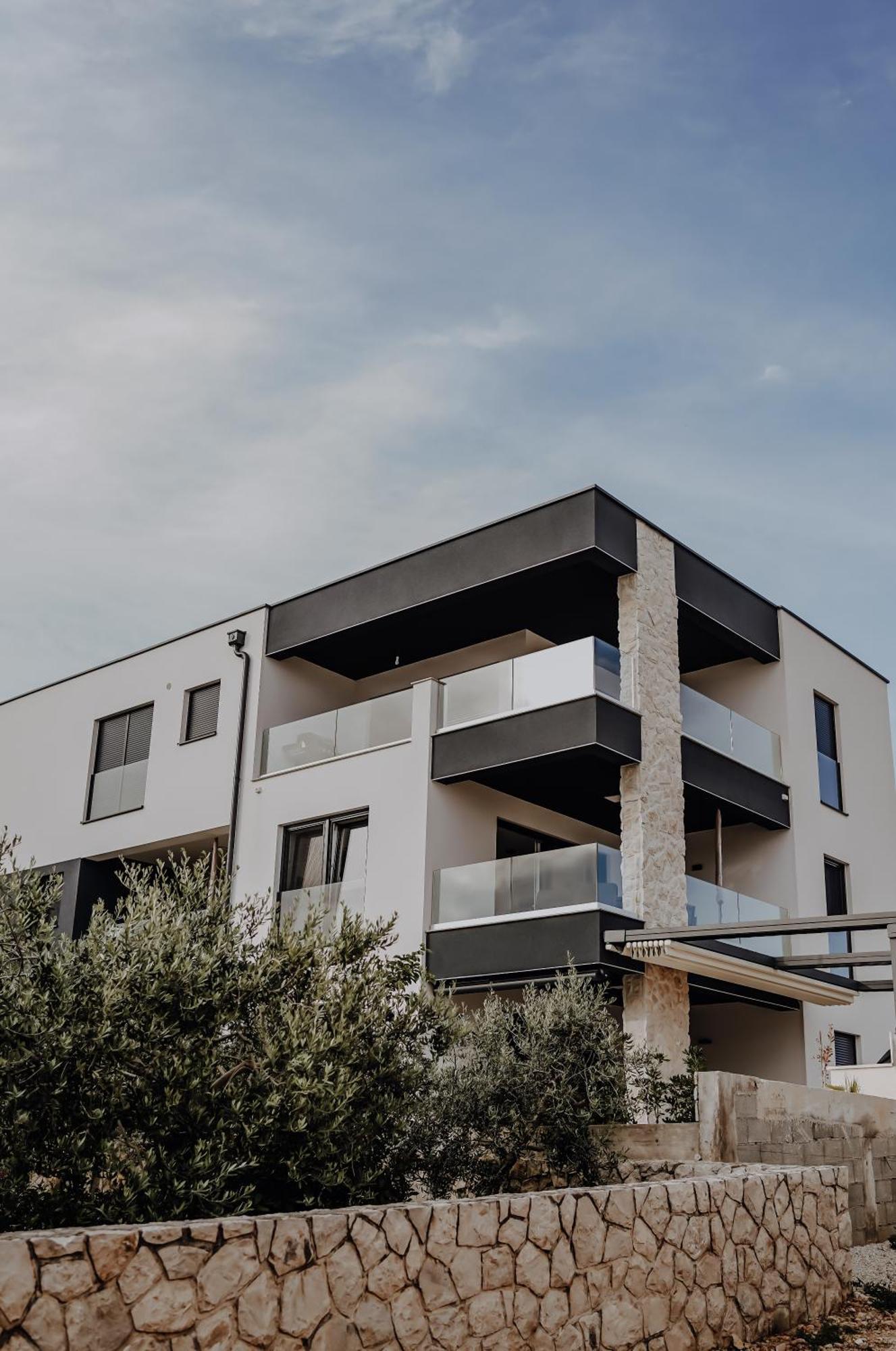 Lili Rose Mandre - Exclusive Apartments With Sea View, Just Steps From Beach