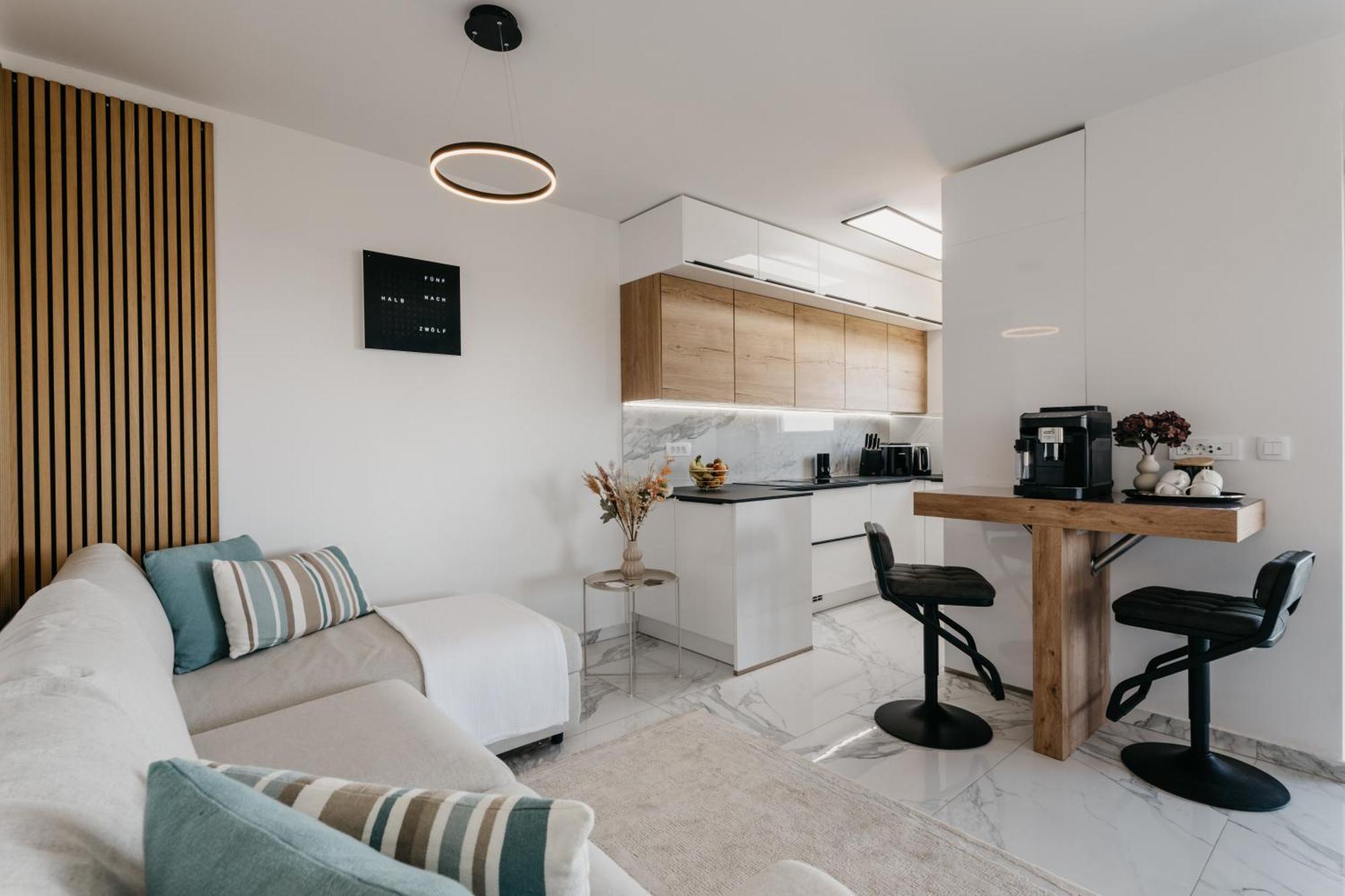 Lili Rose - Exclusive Family With Sea View, Just Steps From Mandre