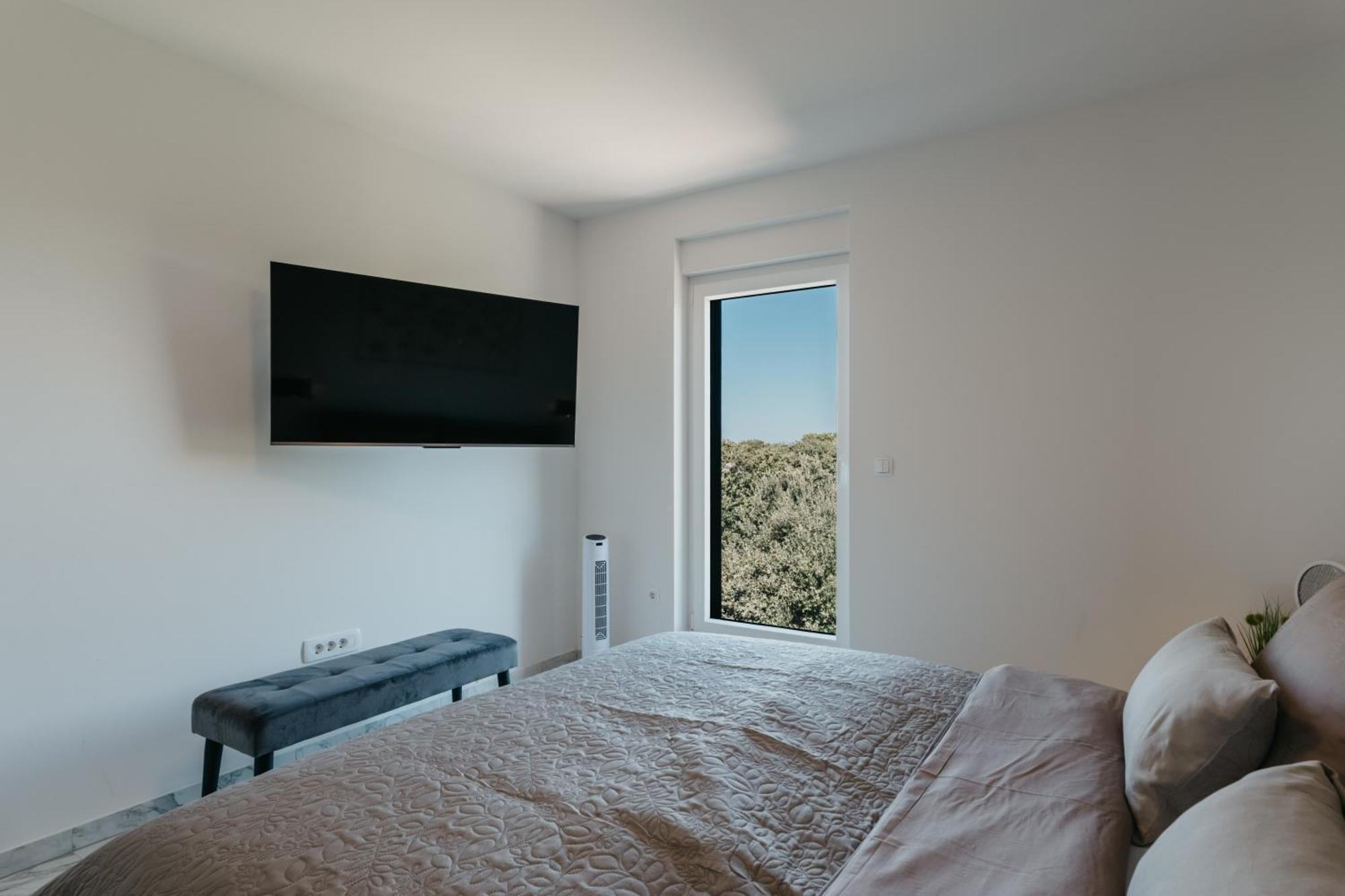 Lili Rose - Exclusive Family With Sea View, Just Steps From Apartment *