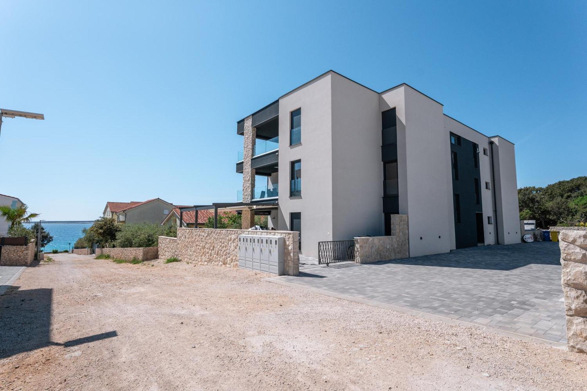 Lili Rose - Exclusive Family With Sea View, Just Steps From * Mandre