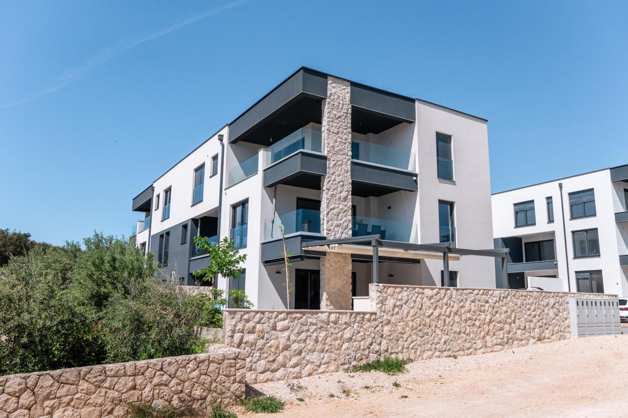 Lili Rose - Exclusive Family With Sea View, Just Steps From Mandre