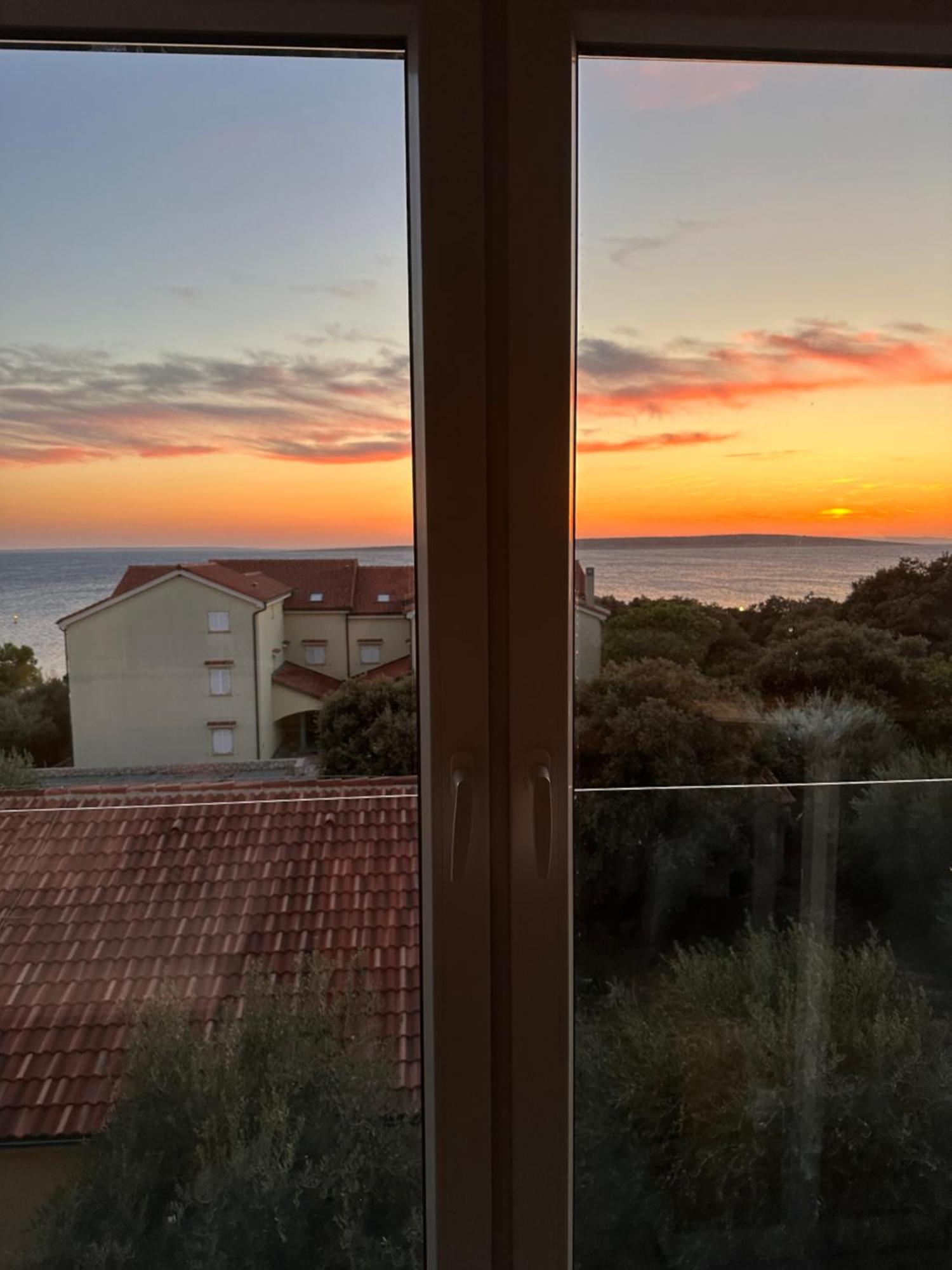 Lili Rose Mandre - Exclusive Apartments With Sea View, Just Steps From Beach *