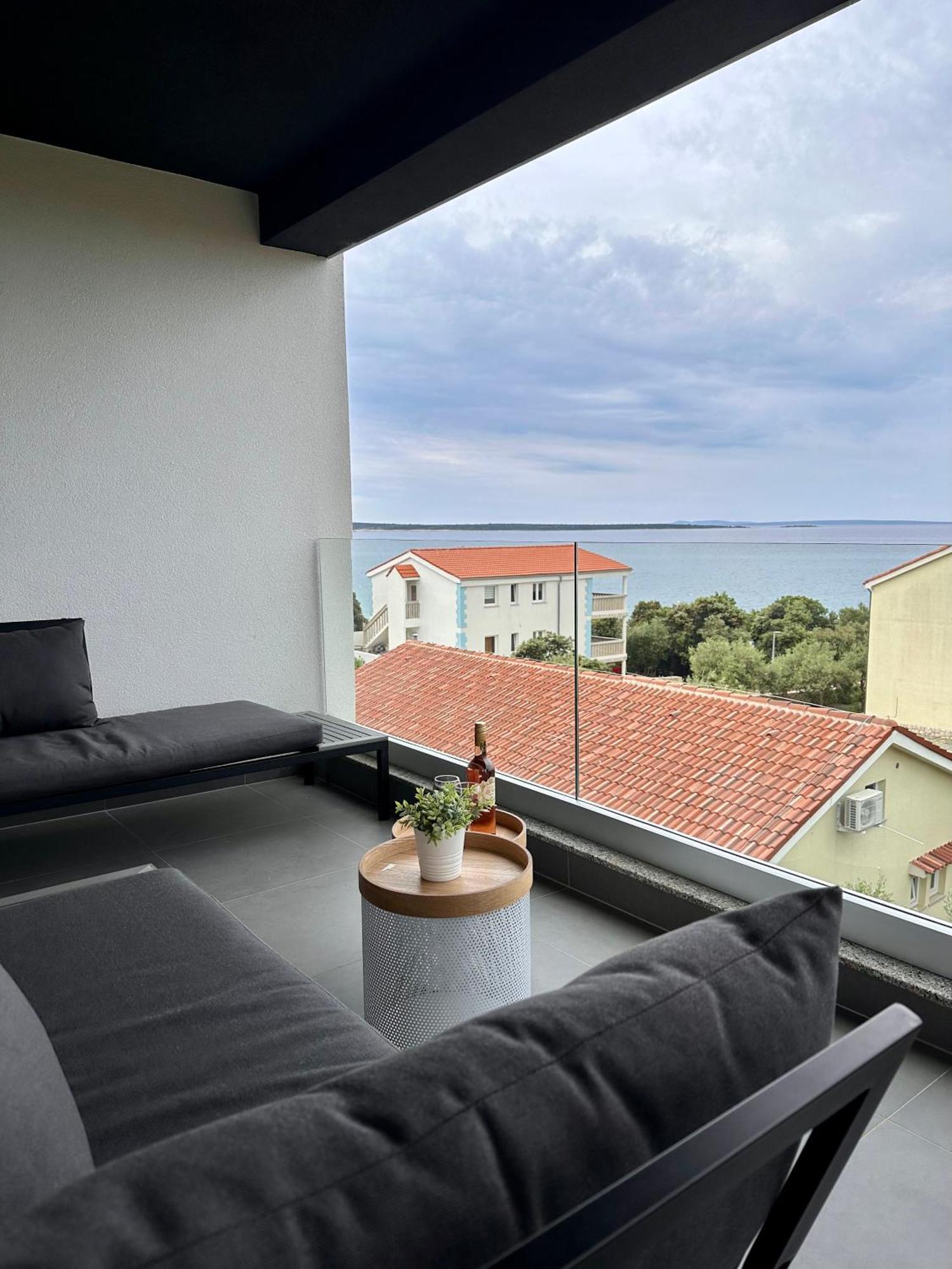 Lili Rose Mandre - Exclusive Apartments With Sea View, Just Steps From Beach Apartment *
